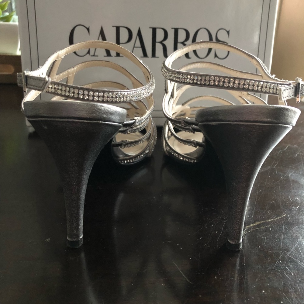 🖤SOLD🖤Caparros Rhinestone Embellished Dress Heel - Picture 4 of 5
